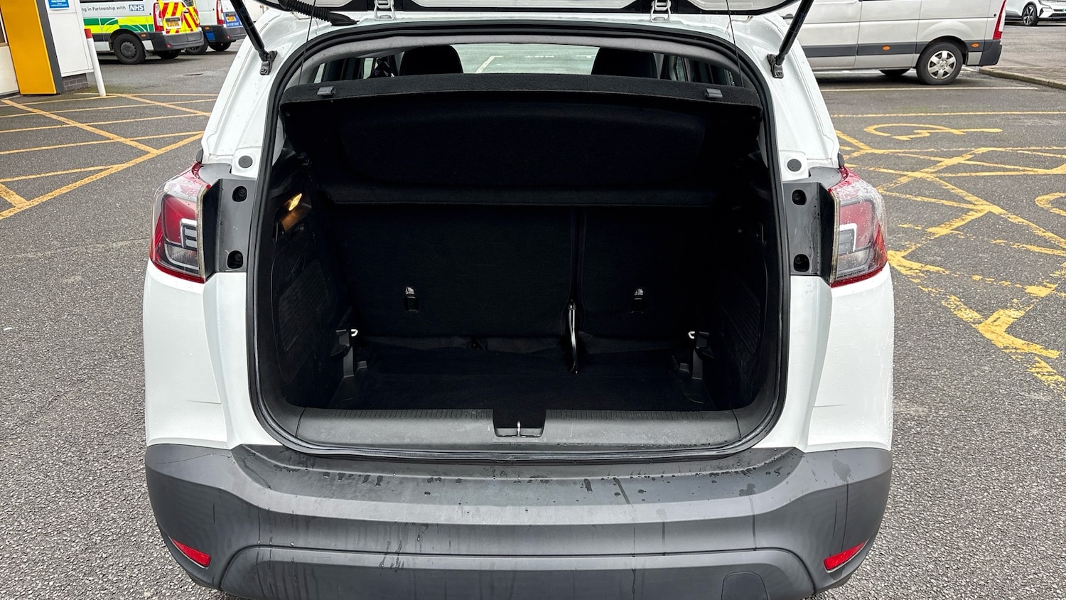 Used Vauxhall Crossland X 2018 for sale - 76855348: Photo 4