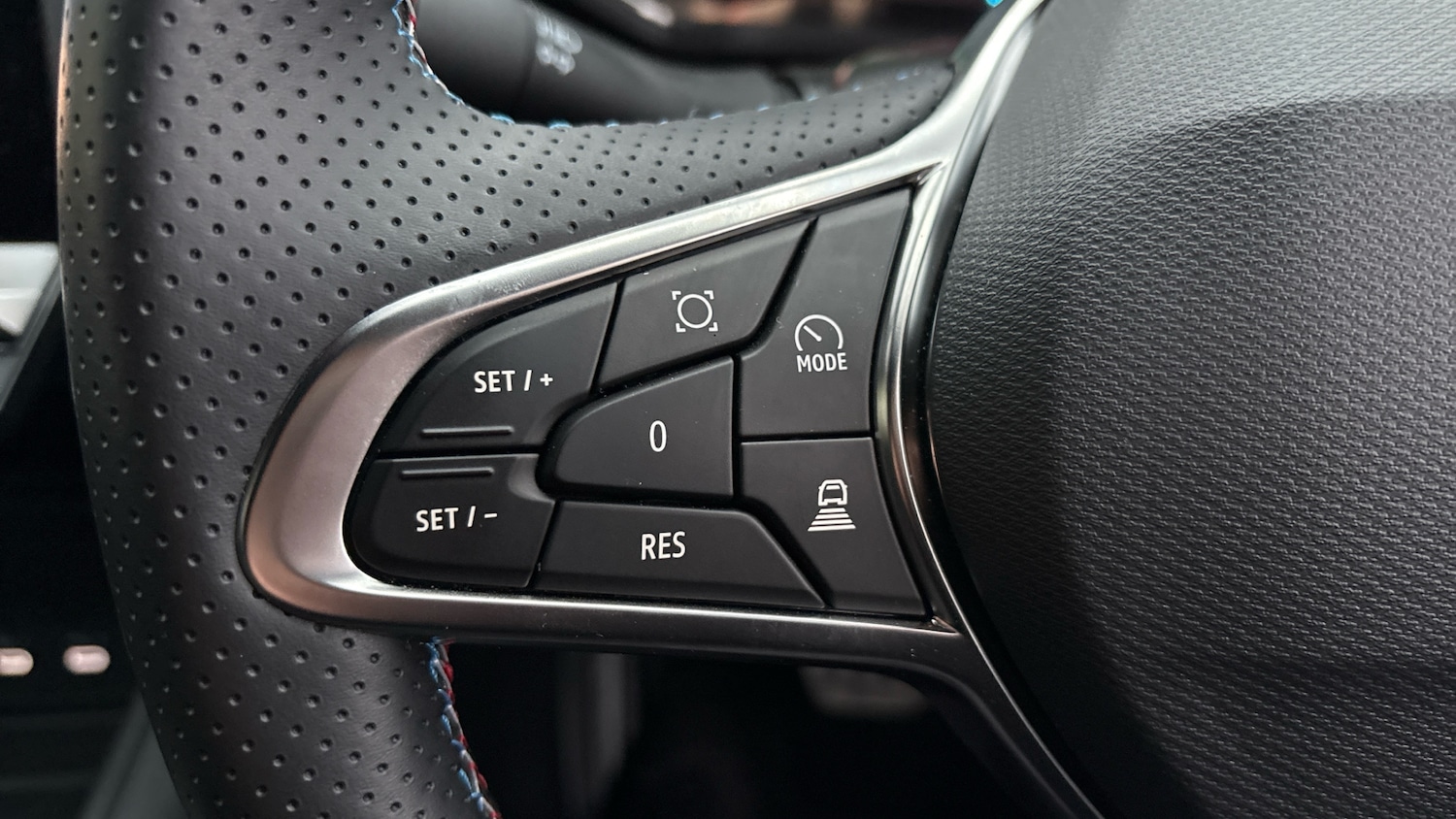 Used Renault Captur 2025 for sale - 77834231: Photo 23