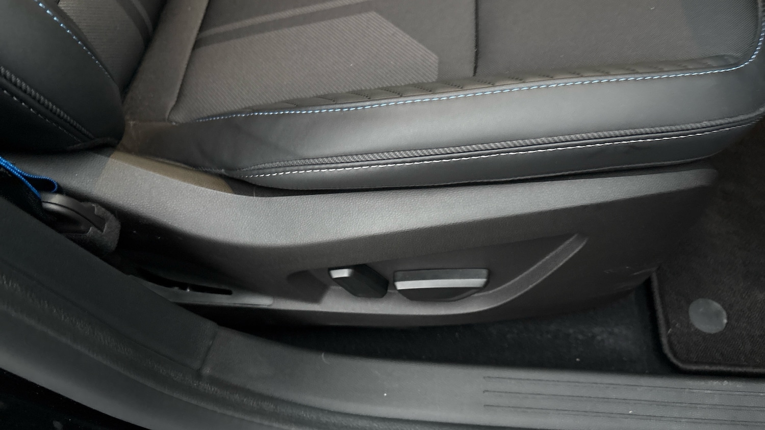 Used Renault Captur 2025 for sale - 77834231: Photo 43