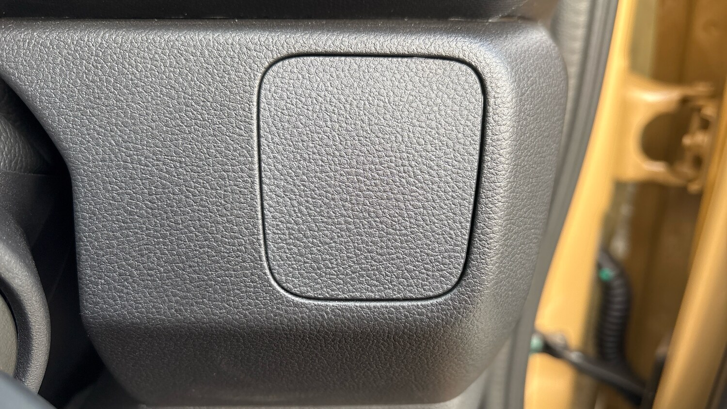 Used Dacia Spring 2025 for sale - 76614700: Photo 35