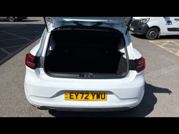 Used Renault Clio 2023 for sale - 74694932: Photo