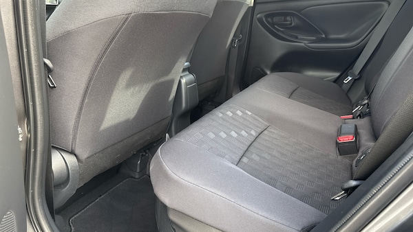 Used Toyota Yaris 2024 for sale - 76142320: Photo 16