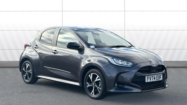 Used Toyota Yaris 2024 for sale - 76142320: Photo 1