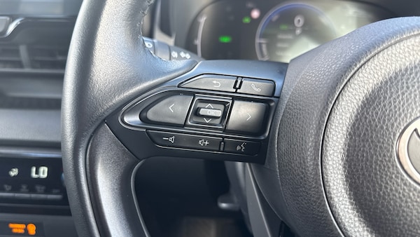 Used Toyota Yaris 2024 for sale - 76142320: Photo 27