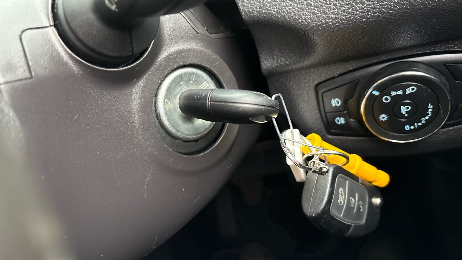 Used Ford Tourneo Courier 2019 for sale - 77350326: Photo 41