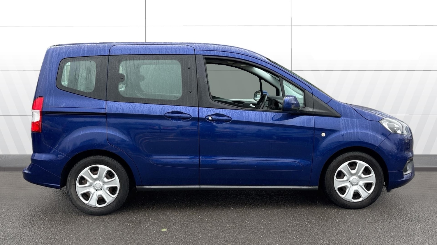 Used Ford Tourneo Courier 2019 for sale - 77350326: Photo 5