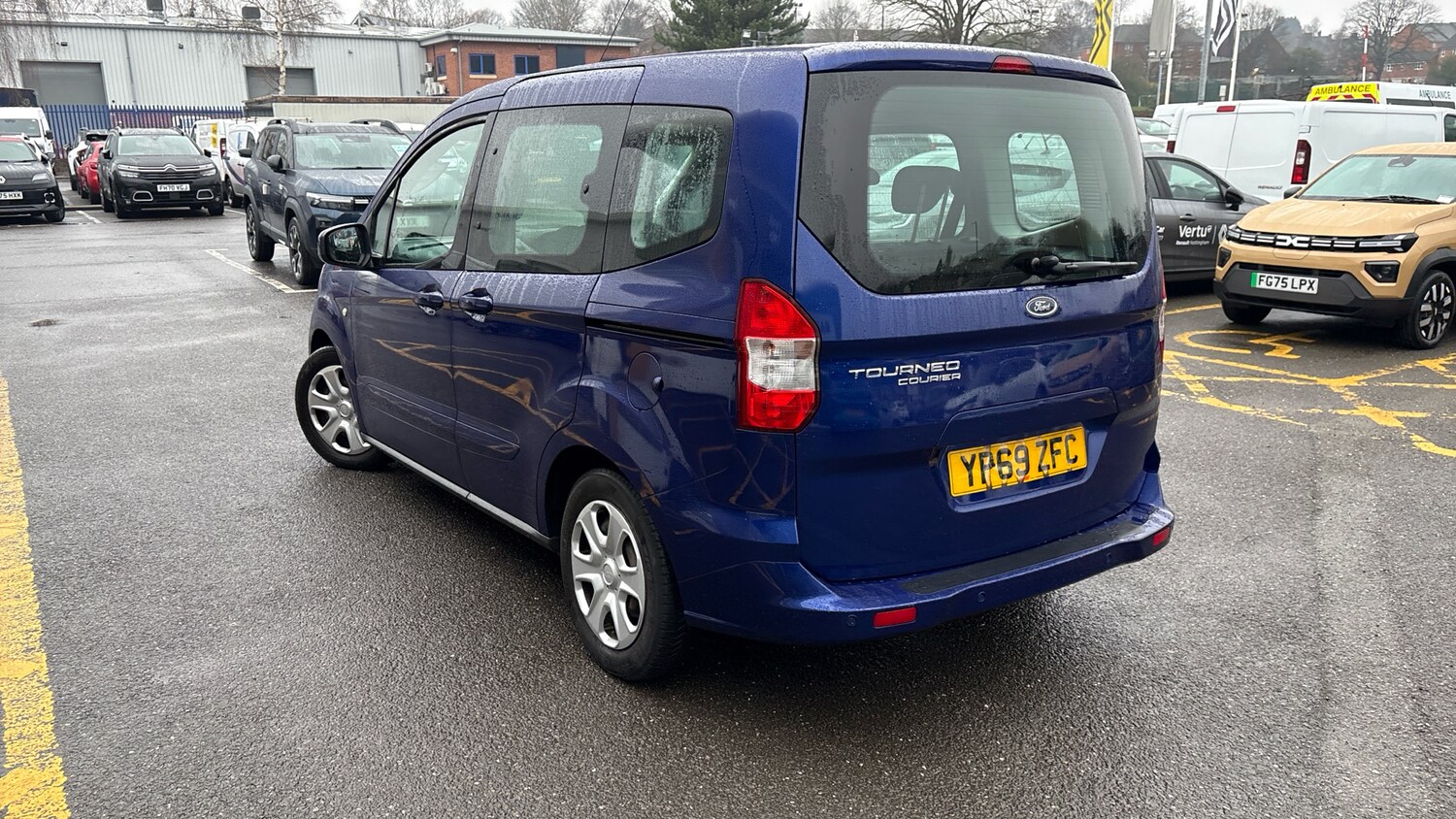 Used Ford Tourneo Courier 2019 for sale - 77350326: Photo 52