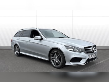 Used Mercedes-Benz E Class 2015 for sale - 76719927: Photo