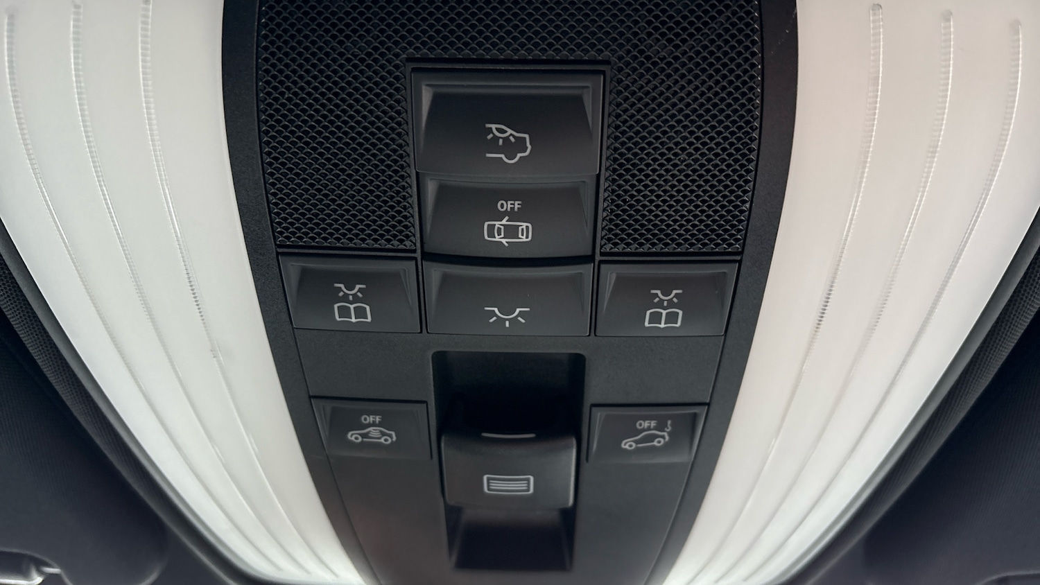 Used Mercedes-Benz E Class 2015 for sale - 76719927: Photo 23