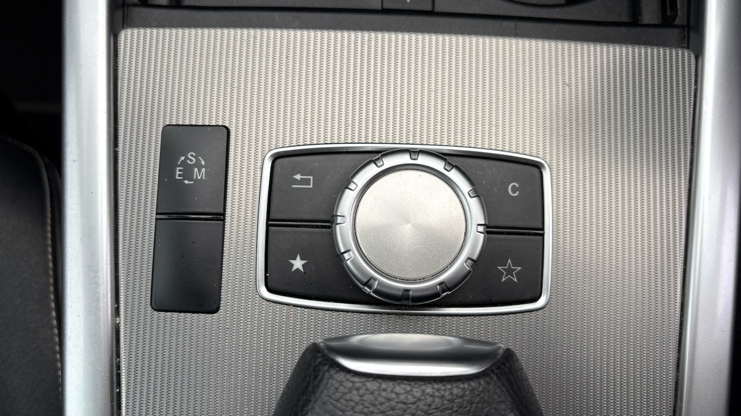 Used Mercedes-Benz E Class 2015 for sale - 76719927: Photo 33