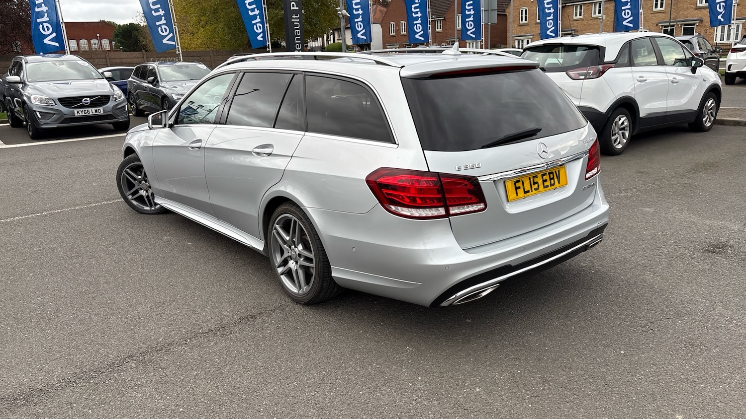 Used Mercedes-Benz E Class 2015 for sale - 76719927: Photo 56