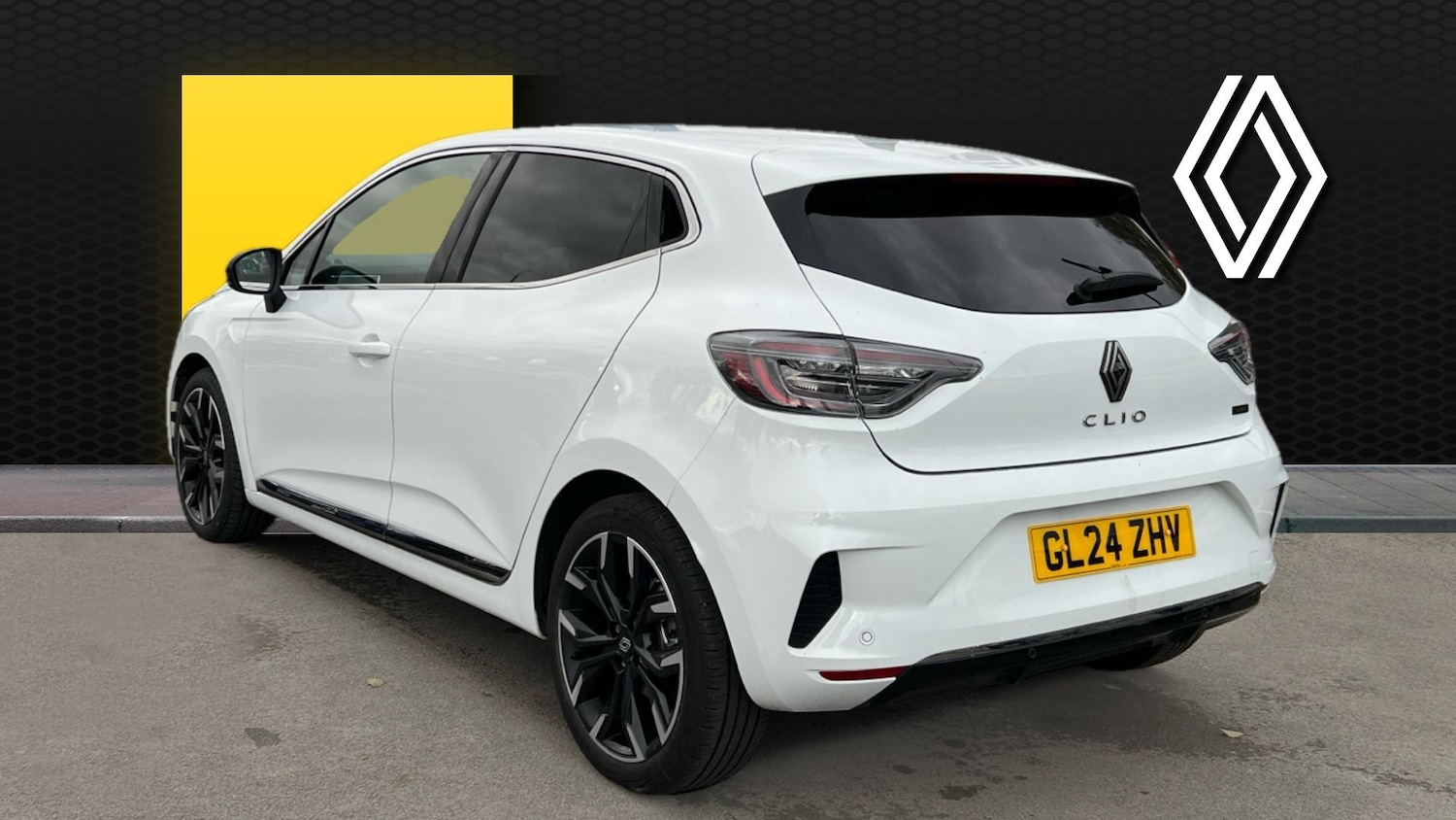 Used Renault Clio 2024 for sale - 77735495: Photo 2