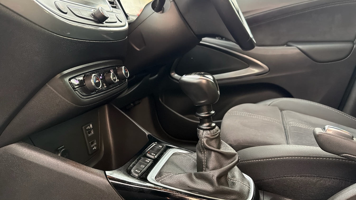 Used Vauxhall Crossland 2022 for sale - 76493699: Photo 13