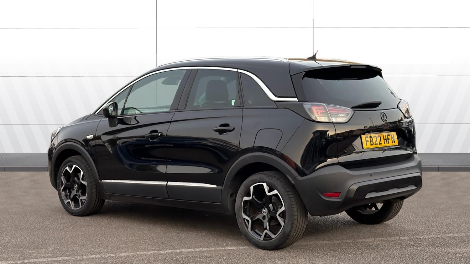 Used Vauxhall Crossland 2022 for sale - 76493699: Photo 2