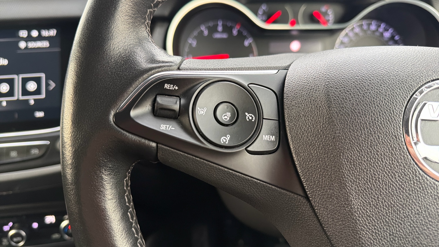 Used Vauxhall Crossland 2022 for sale - 76493699: Photo 24