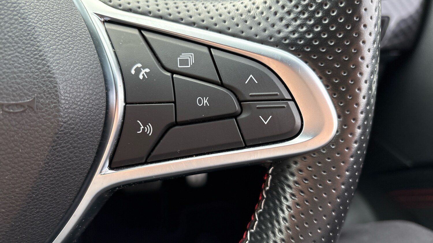 Used Renault Arkana 2022 for sale - 77743138: Photo 35