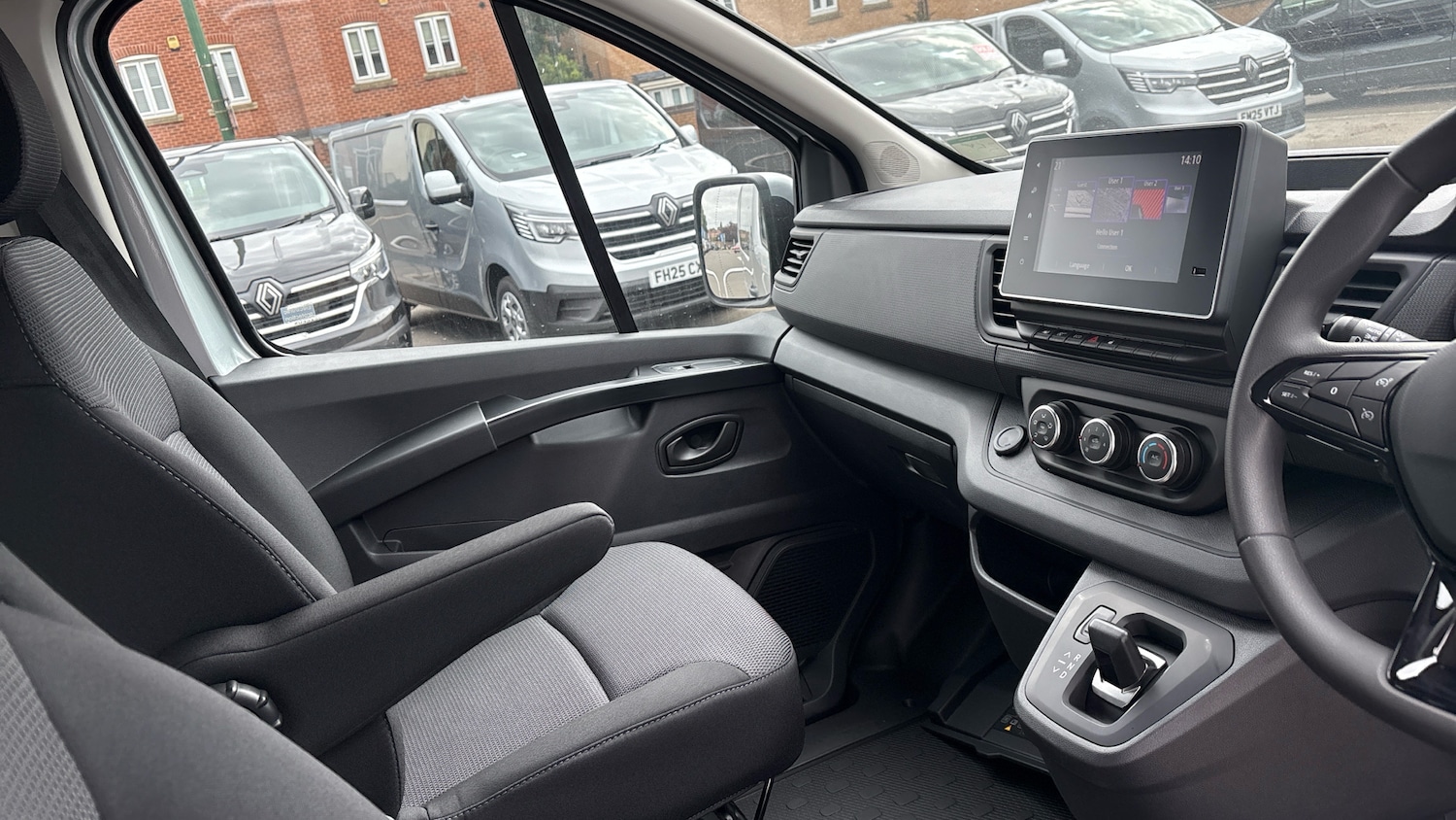 Used Renault Trafic 2025 for sale - 77432538: Photo 14