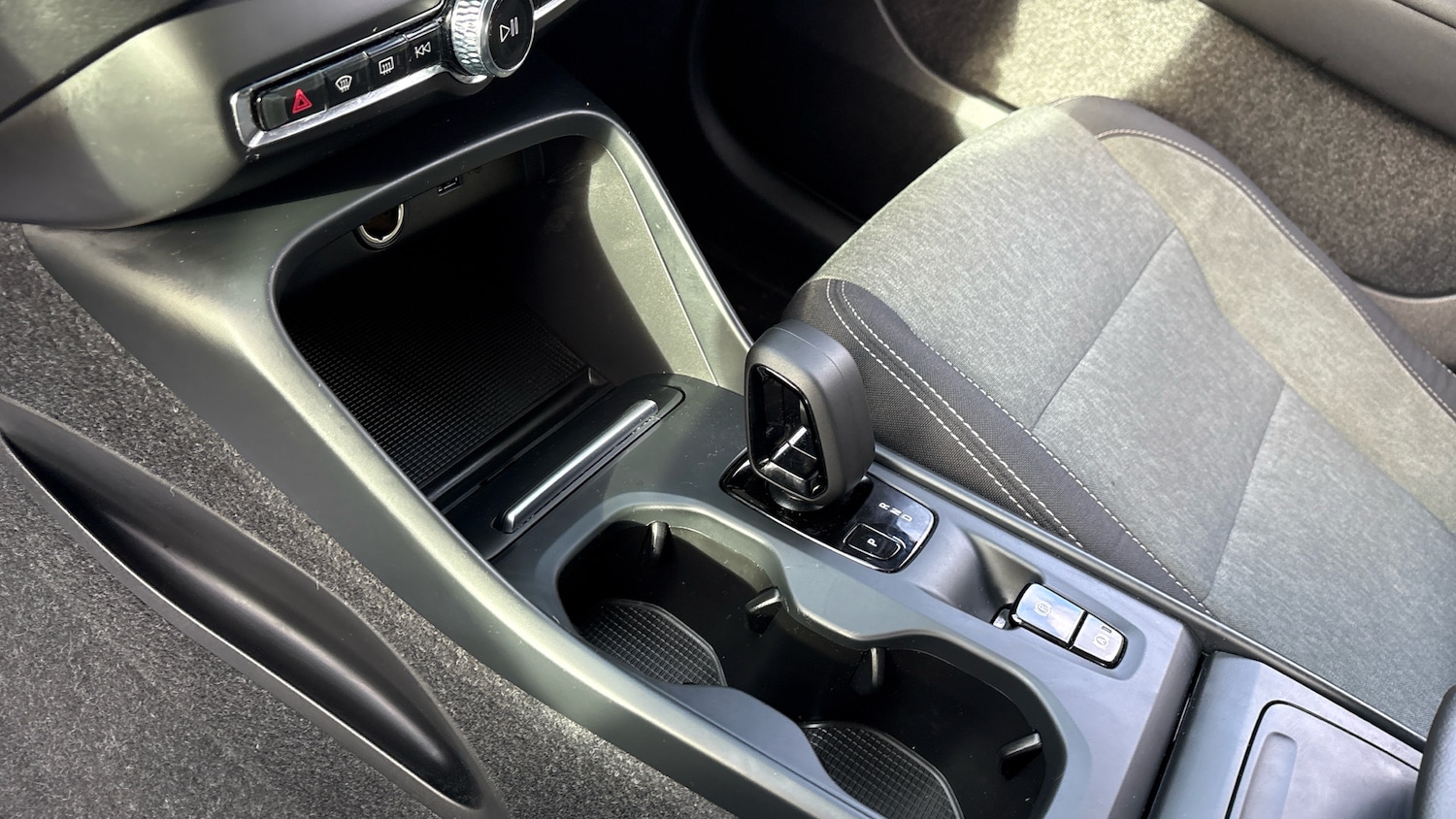 Used Volvo XC40 2021 for sale - 76542788: Photo 13