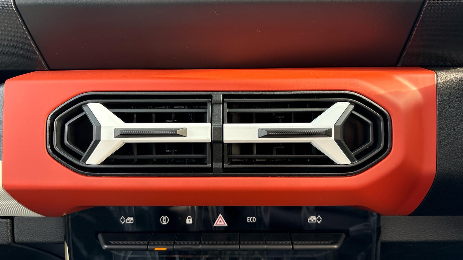 Used Dacia Spring 2025 for sale - 76614701: Photo 26