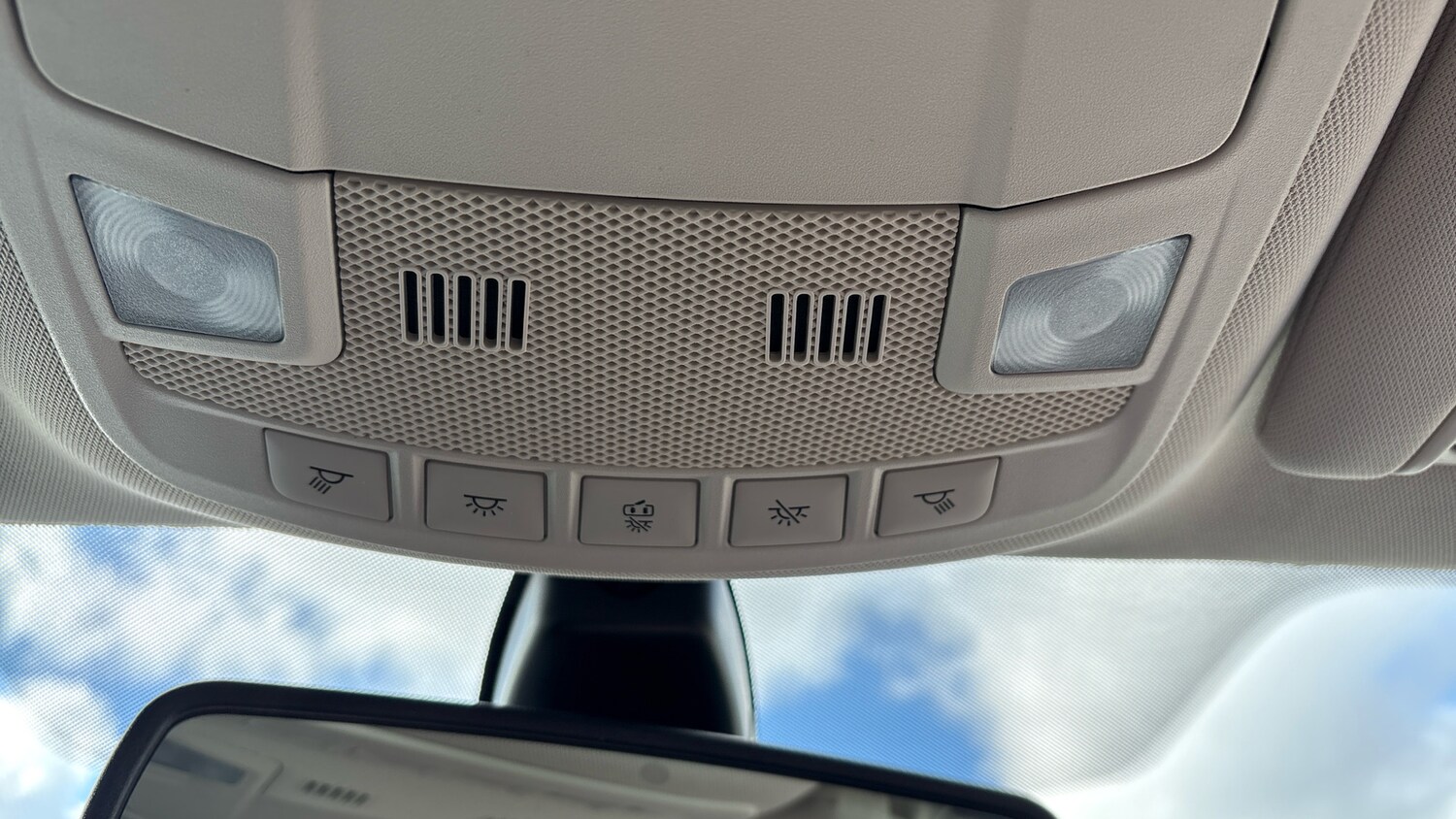 Used Ford Mondeo 2017 for sale - 77999256: Photo 24