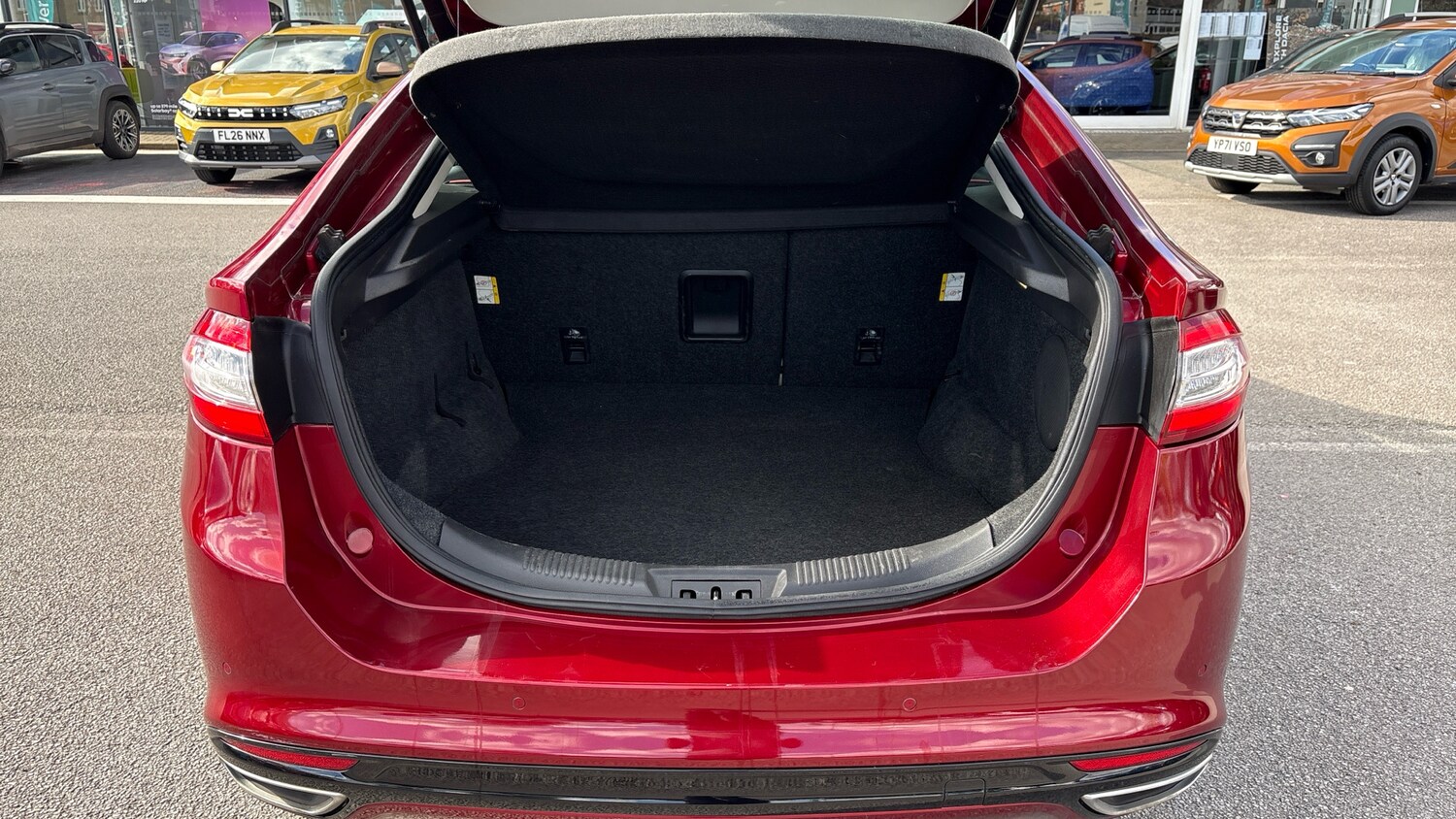 Used Ford Mondeo 2017 for sale - 77999256: Photo 4