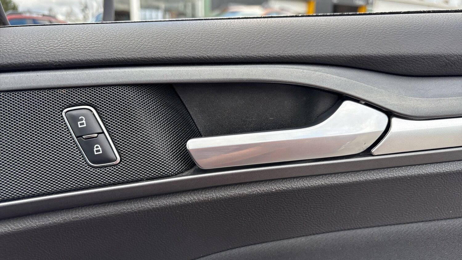 Used Ford Mondeo 2017 for sale - 77999256: Photo 44