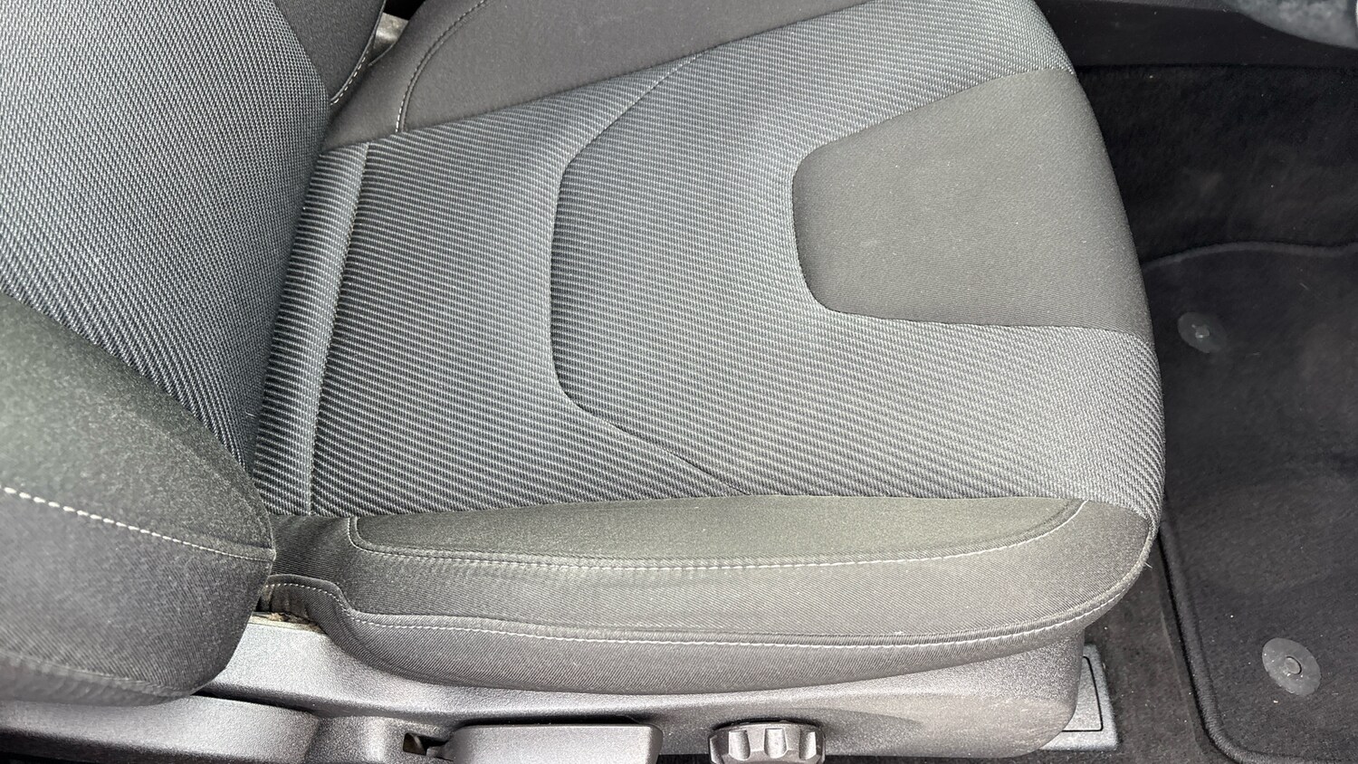 Used Ford Mondeo 2017 for sale - 77999256: Photo 47