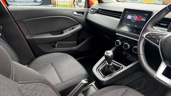 Used Renault Clio 2021 for sale - 76028058: Photo 14