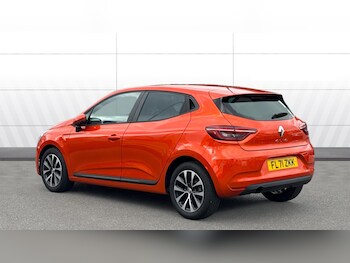 Used Renault Clio 2021 for sale - 76028058: Photo 2