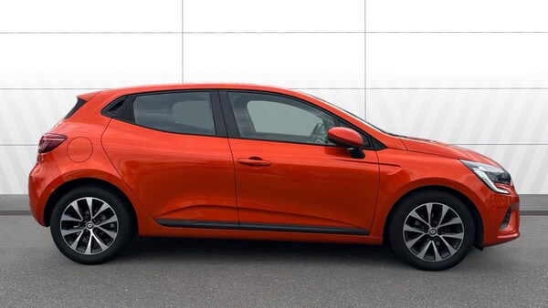 Used Renault Clio 2021 for sale - 76028058: Photo 5