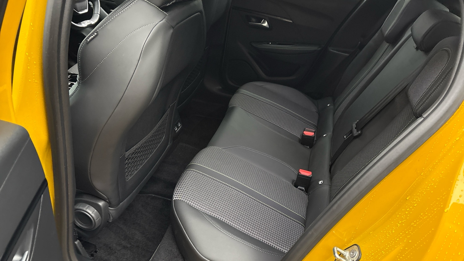 Used Peugeot 208 2021 for sale - 77300276: Photo 16