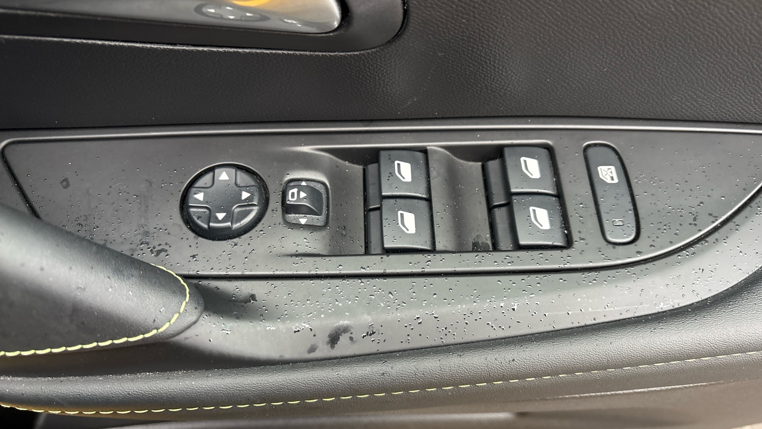 Used Peugeot 208 2021 for sale - 77300276: Photo 38