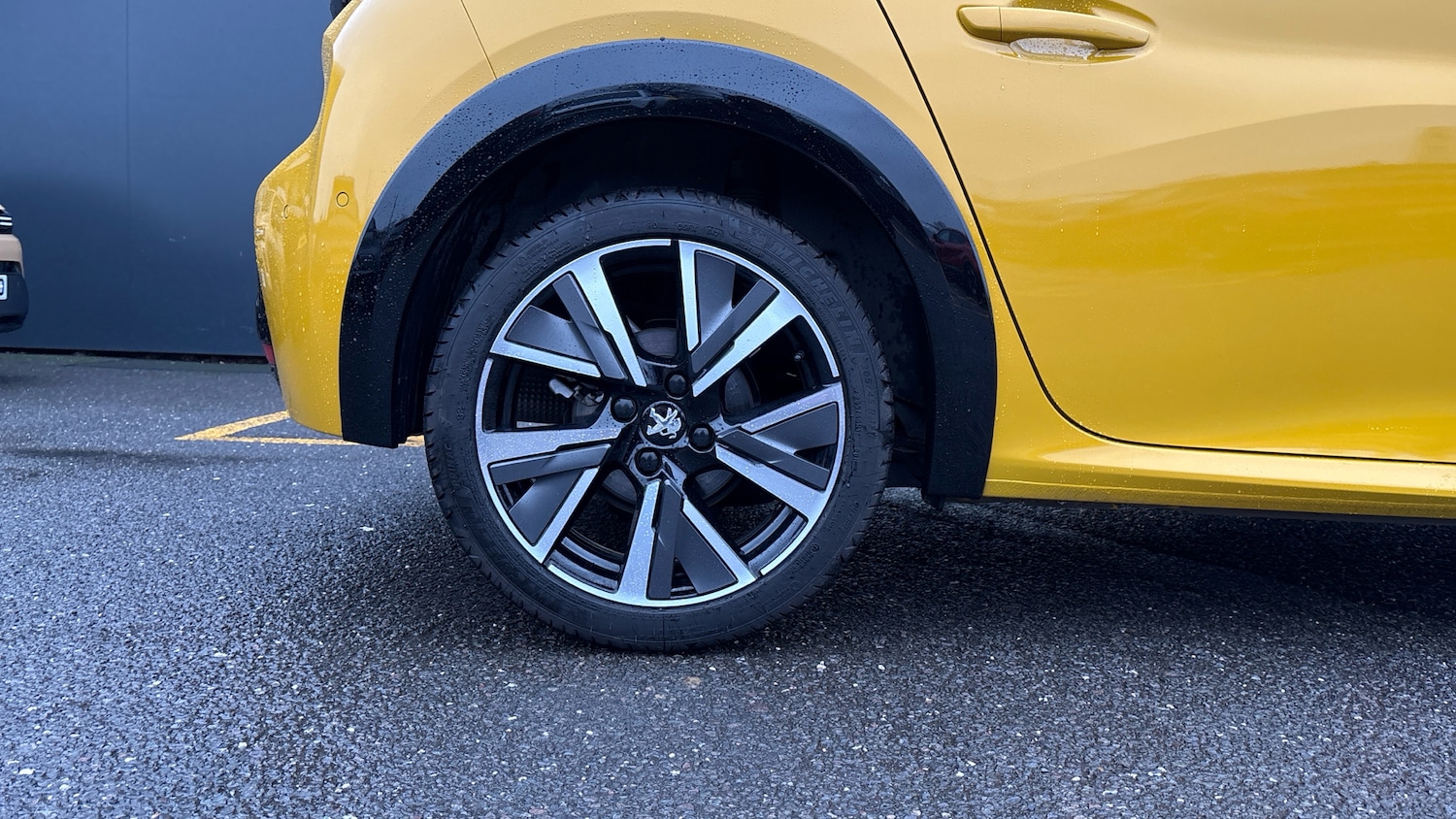 Used Peugeot 208 2021 for sale - 77300276: Photo 7