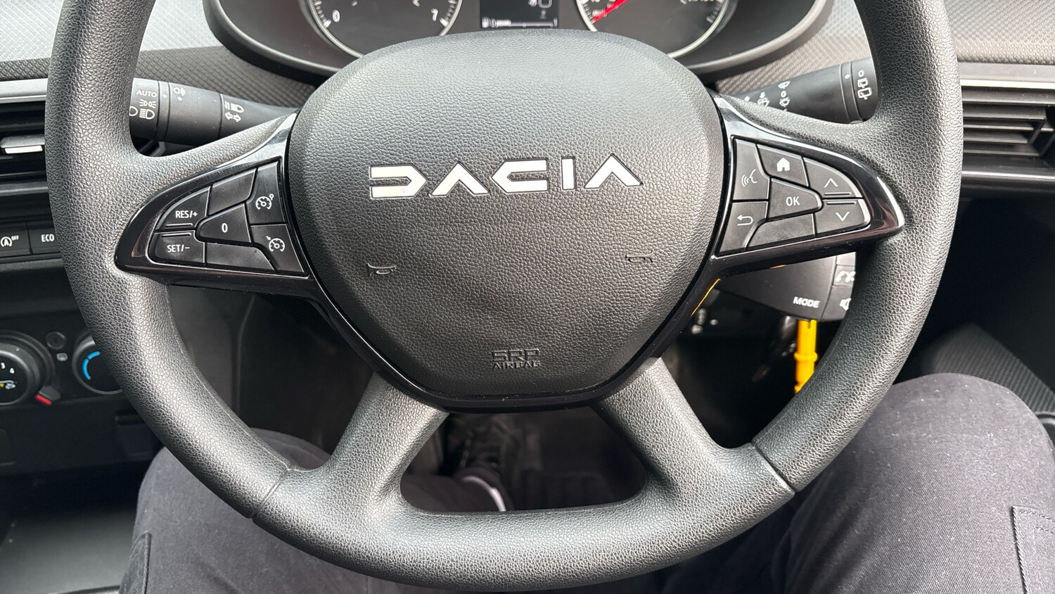 Used Dacia Jogger 2023 for sale - 77917146: Photo 33