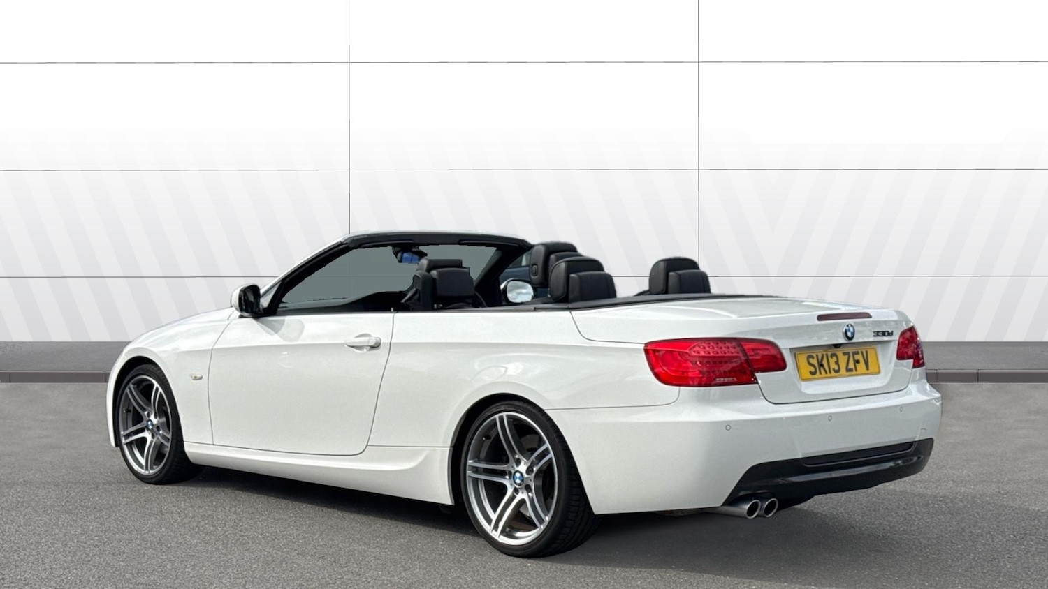 Used BMW 3 Series 2013 for sale - 76311330: Photo 2