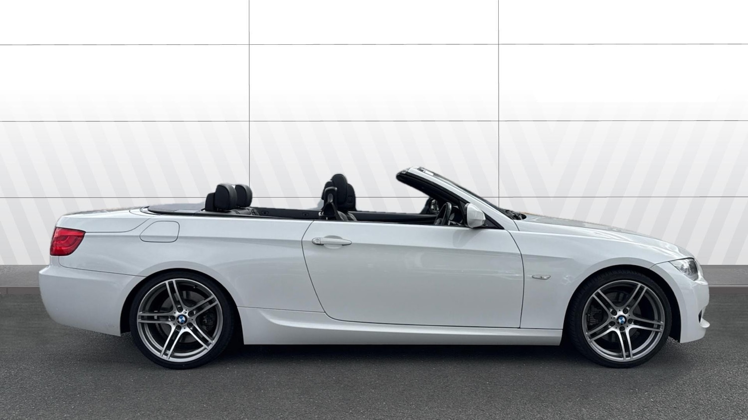 Used BMW 3 Series 2013 for sale - 76311330: Photo 5