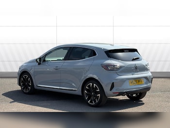 Used Renault Clio 2025 for sale - 78716595: Photo
