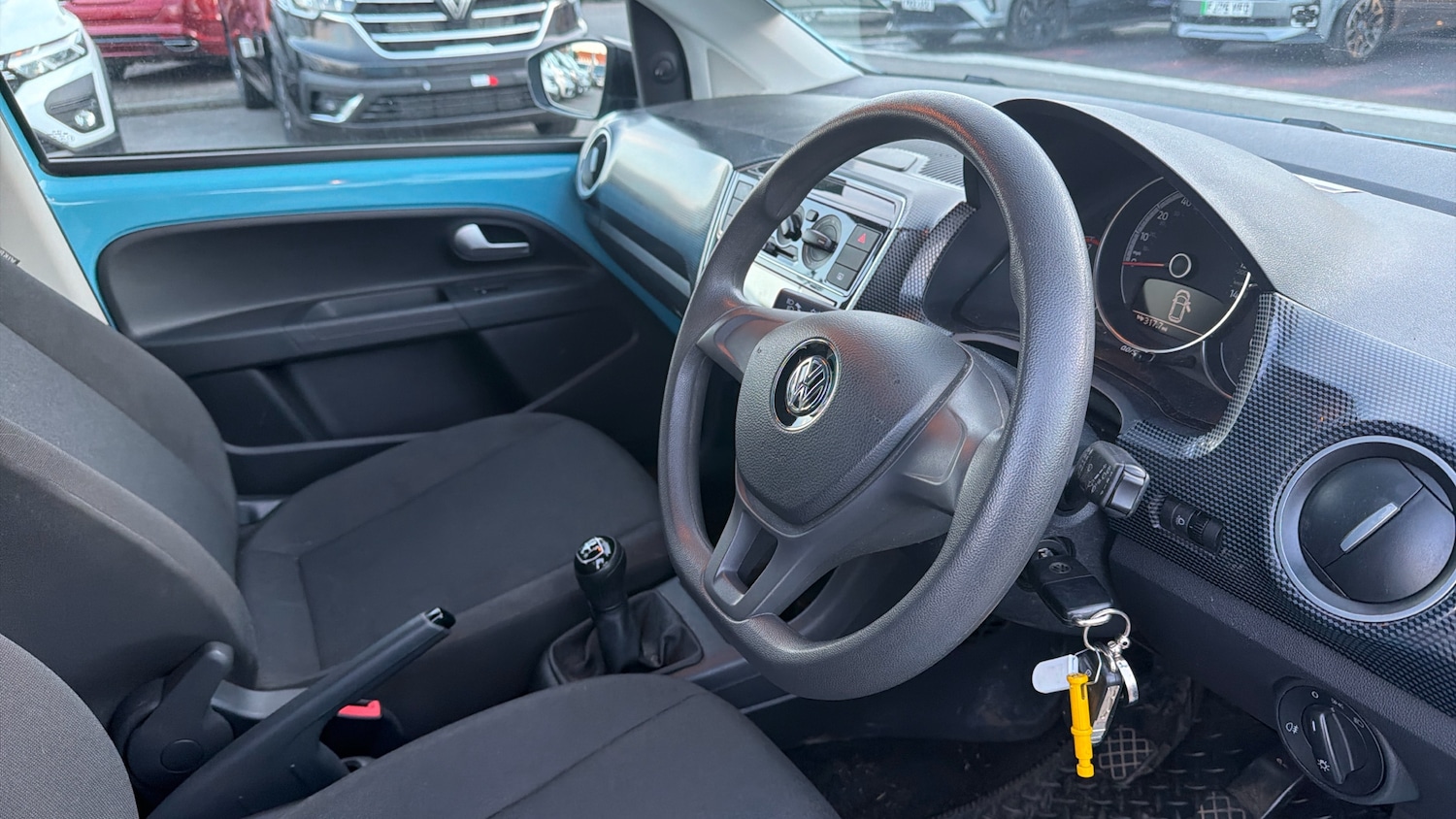 Used Volkswagen up! 2018 for sale - 77933915: Photo 11