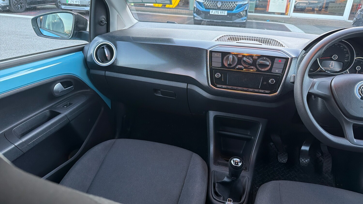 Used Volkswagen up! 2018 for sale - 77933915: Photo 14