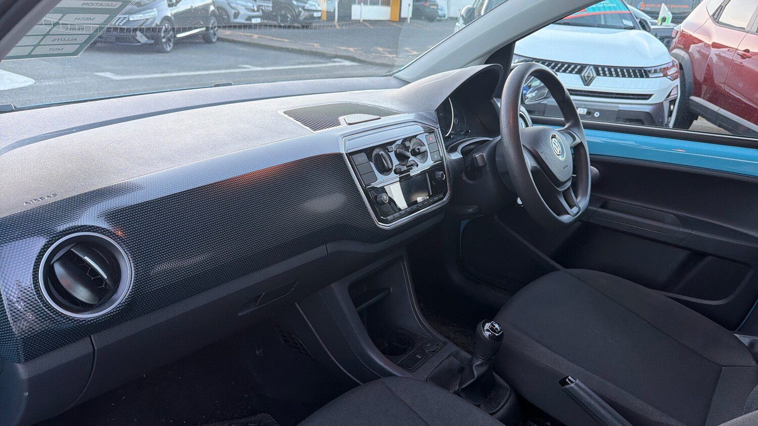 Used Volkswagen up! 2018 for sale - 77933915: Photo 9