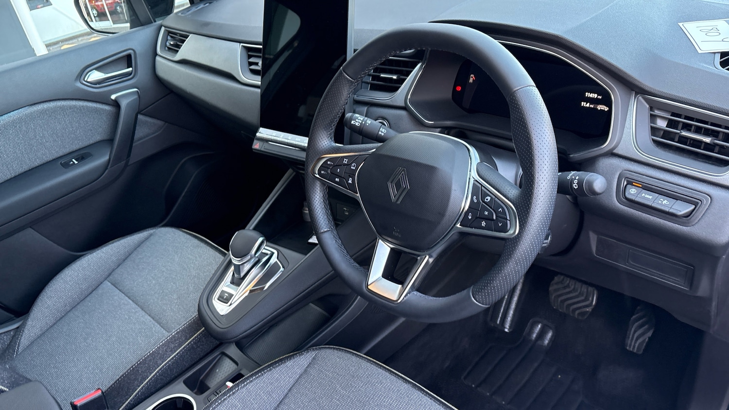 Used Renault Other 2025 for sale - 76948187: Photo 11