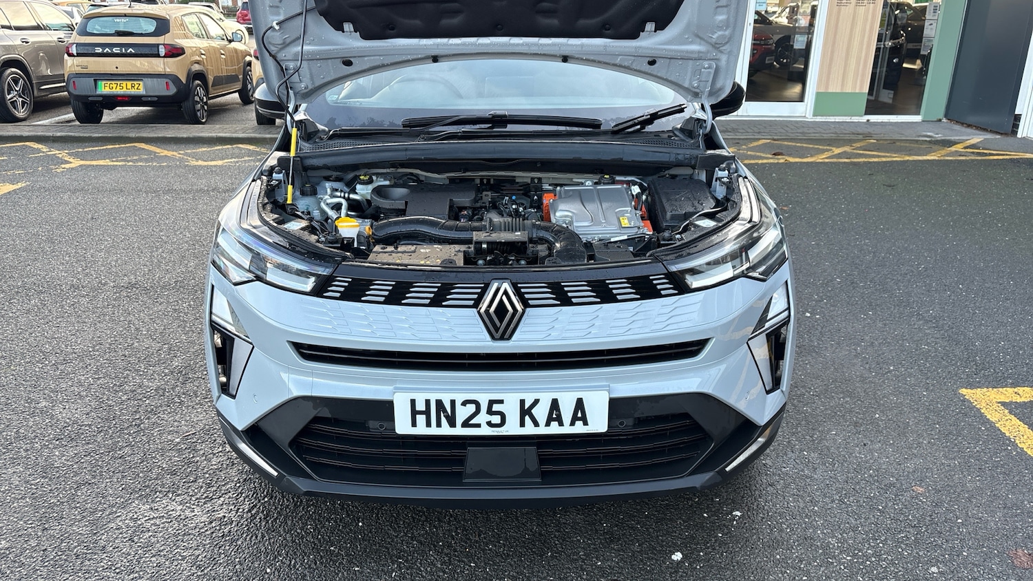 Used Renault Other 2025 for sale - 76948187: Photo 8