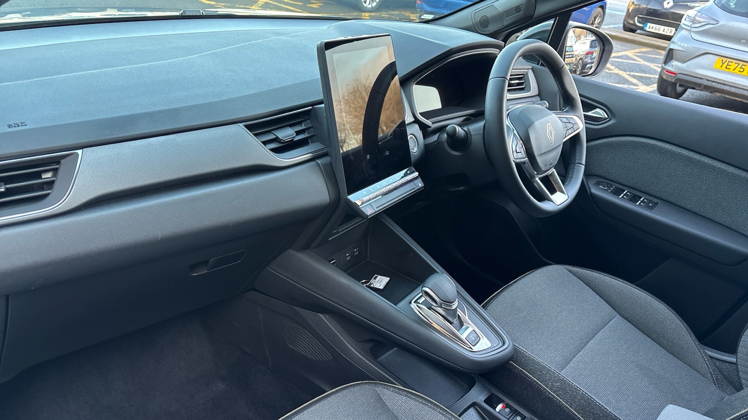 Used Renault Other 2025 for sale - 76948187: Photo 9