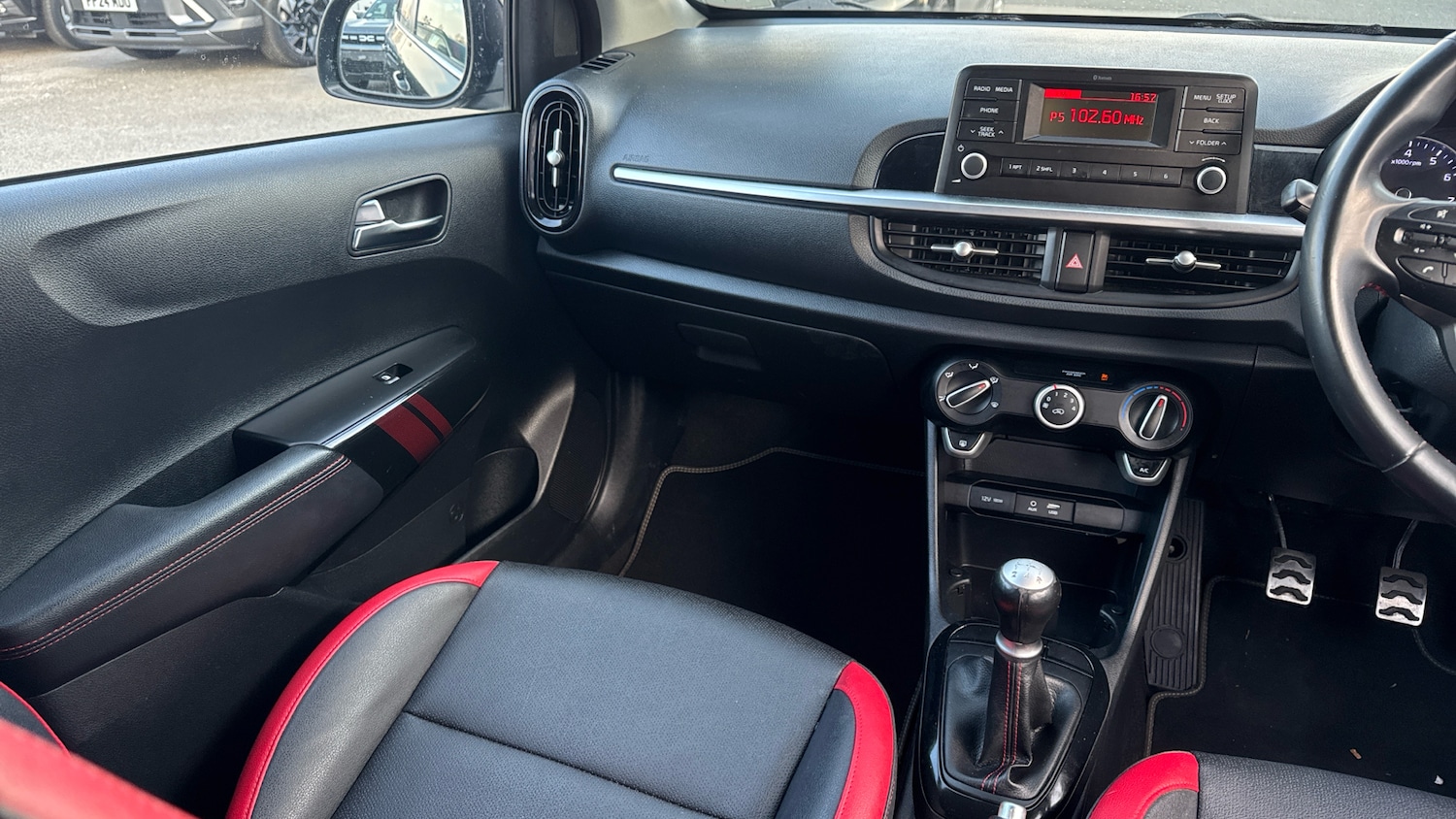 Used Kia Picanto 2018 for sale - 78092634: Photo 14