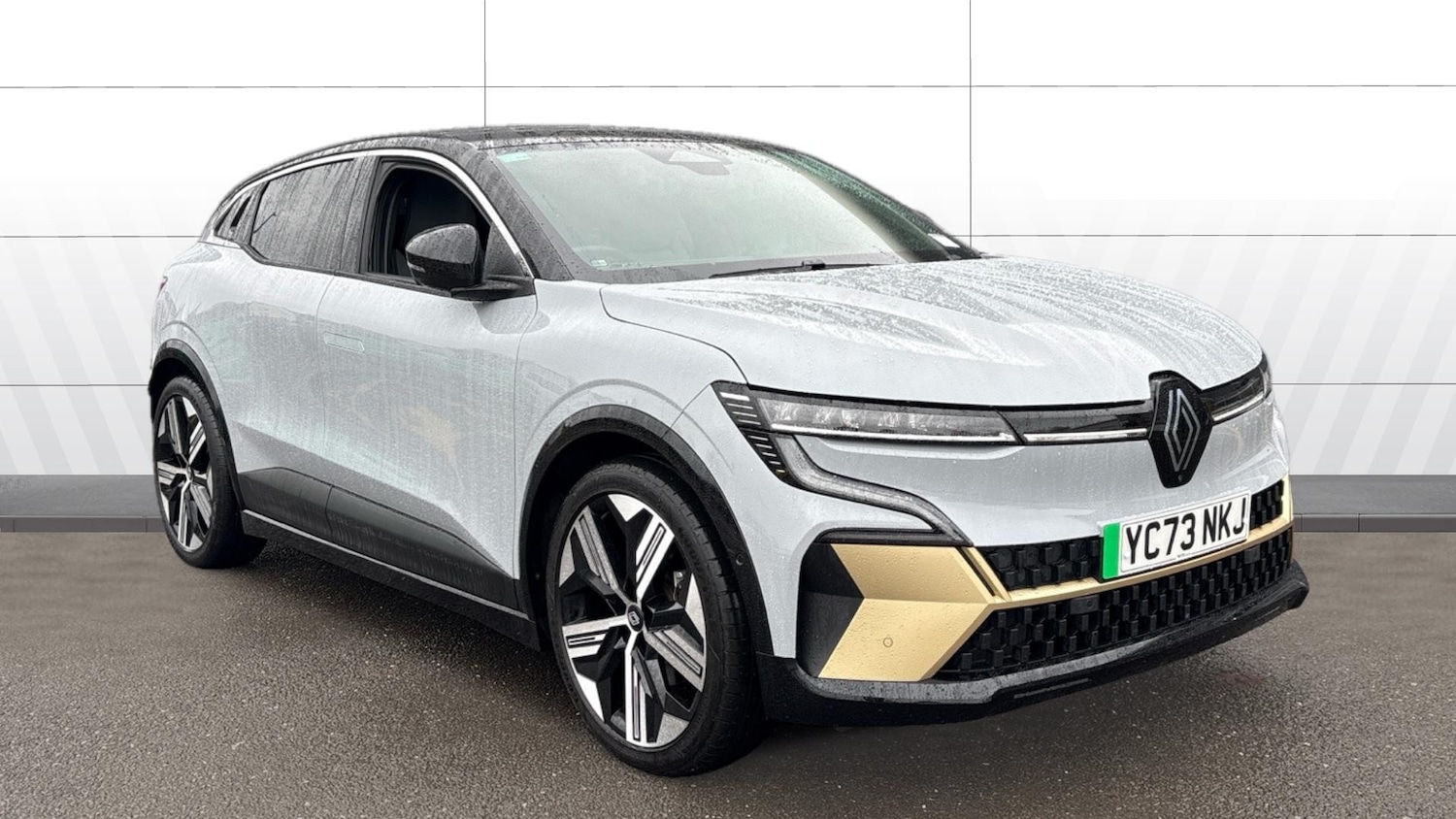 Used Renault Megane E Tech 2023 for sale - 76652245: Photo 1