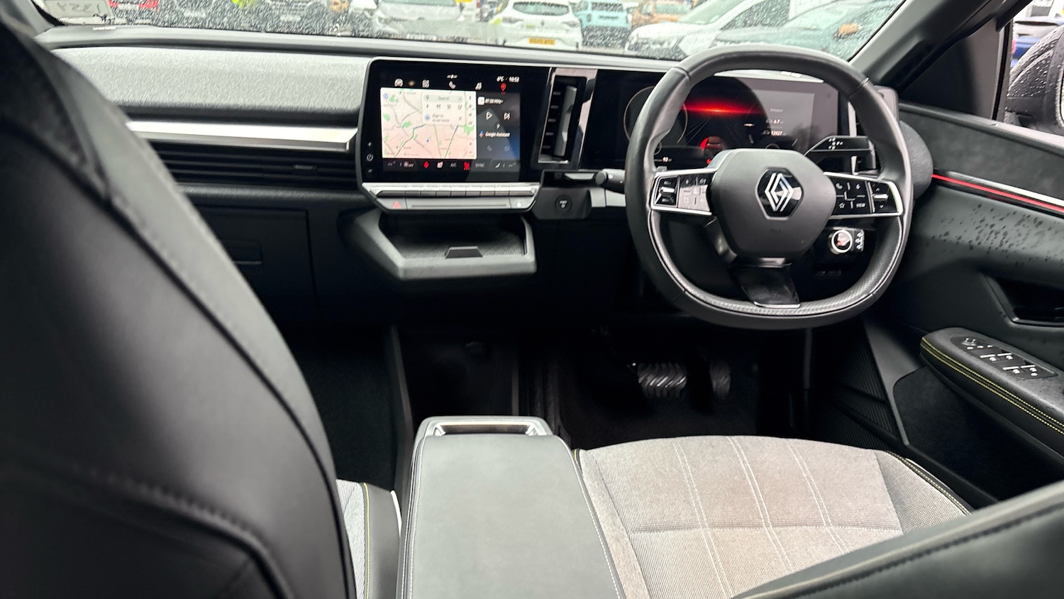 Used Renault Megane E Tech 2023 for sale - 76652245: Photo 10