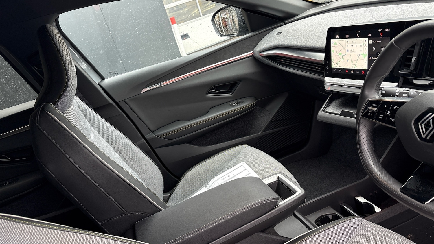 Used Renault Megane E Tech 2023 for sale - 76652245: Photo 14