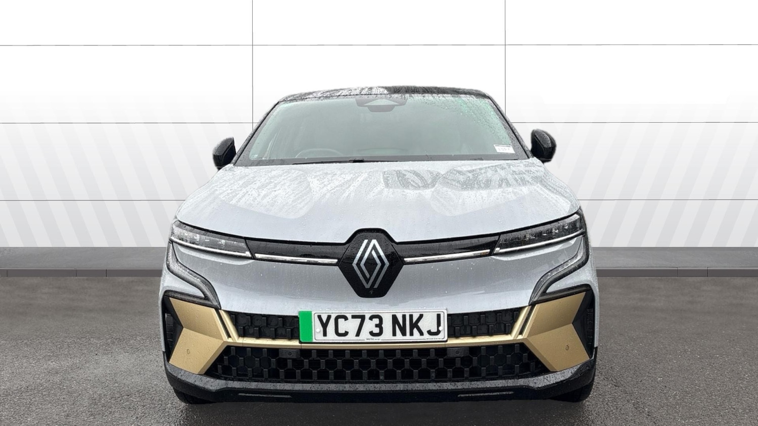 Used Renault Megane E Tech 2023 for sale - 76652245: Photo 3