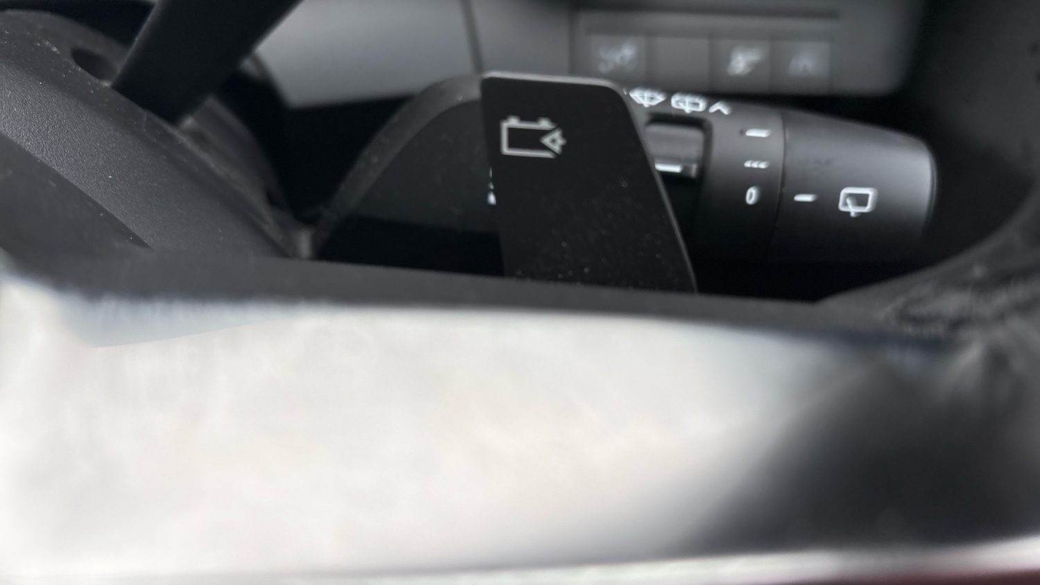 Used Renault Megane E Tech 2023 for sale - 76652245: Photo 37