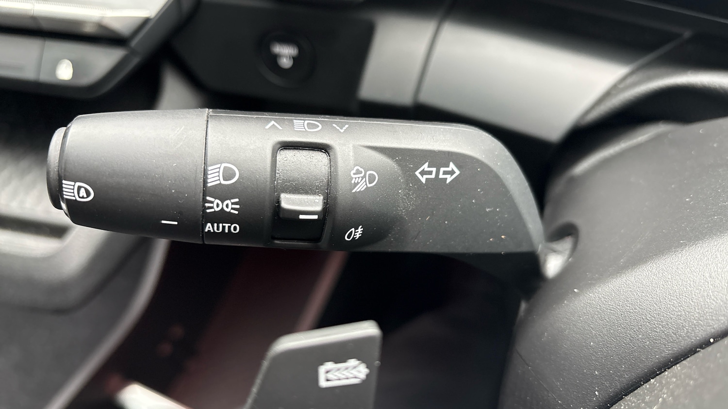 Used Renault Megane E Tech 2023 for sale - 76652245: Photo 38